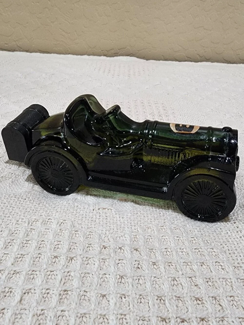 Vintage Avon ROADSTER Green Collectors Car No Label Full Glass Green Bottle